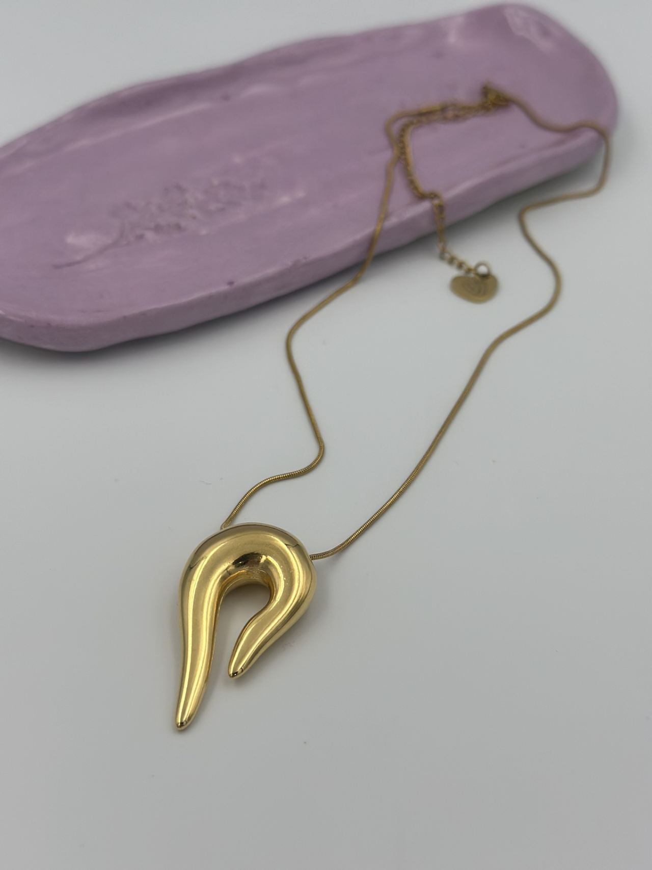 Curve Chain