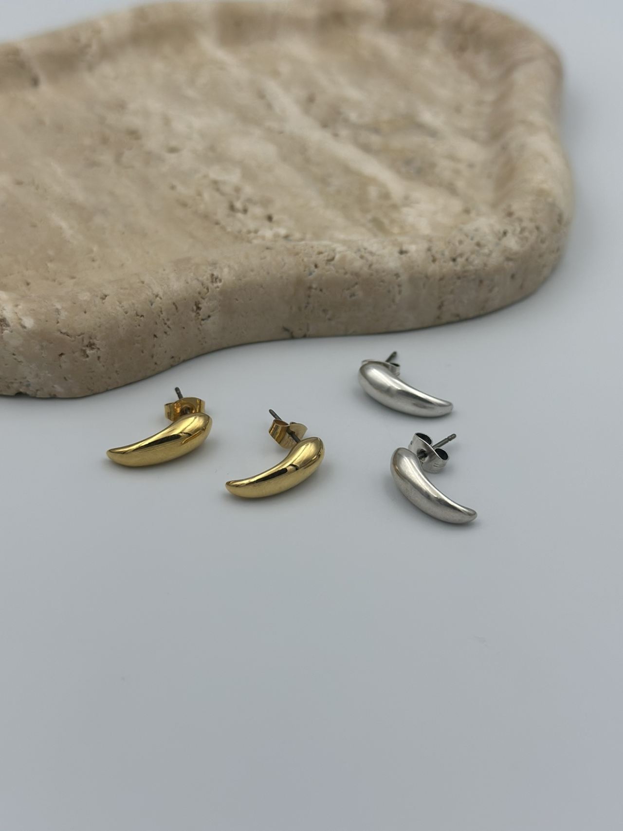 Tiny Horns